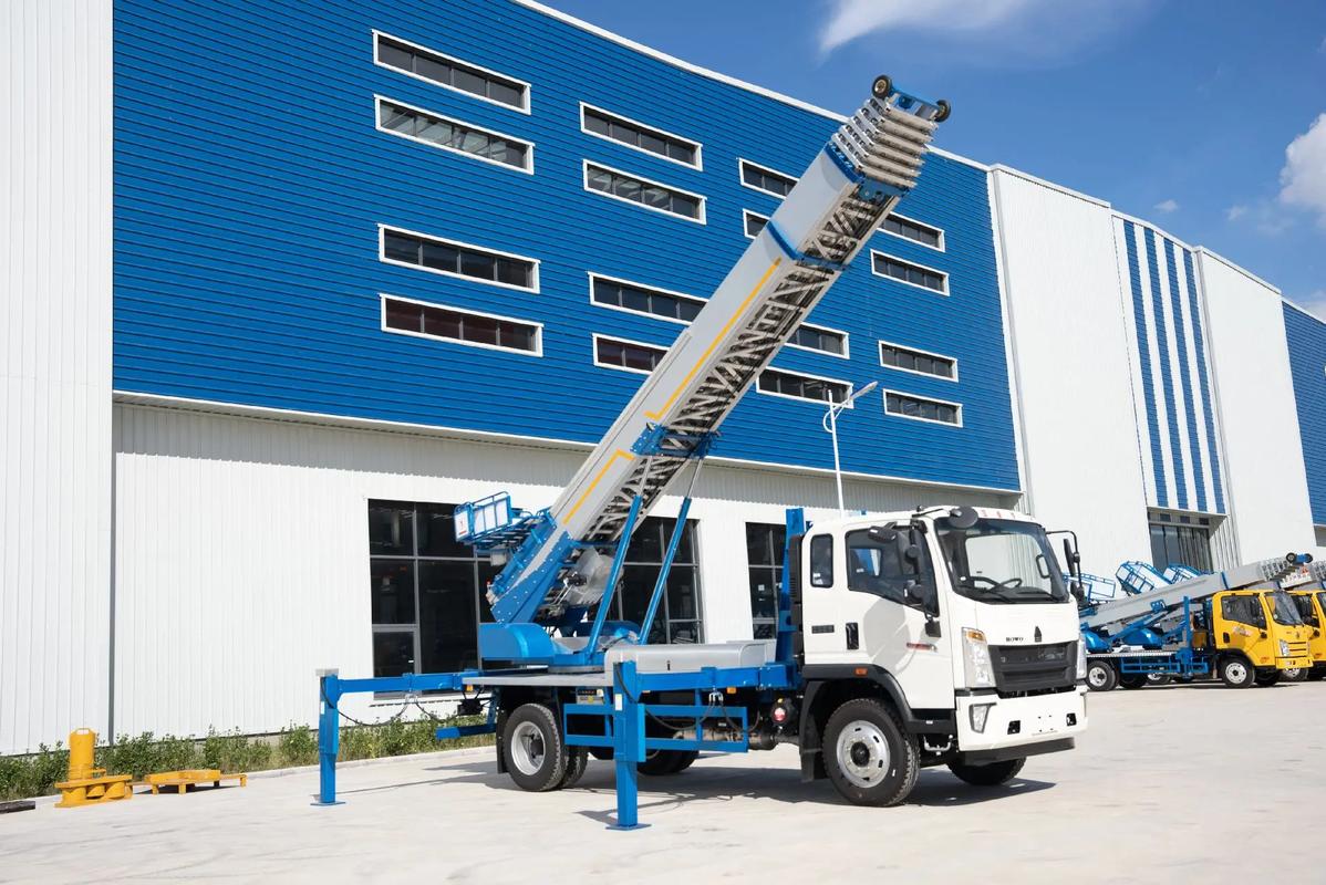 邱县小型云梯车上料车租赁多少钱